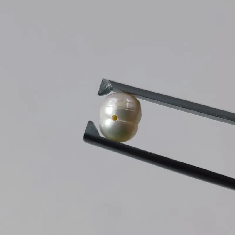 مروارید طبیعی پرورشی رنگ سفید، مناسب زیورآلات