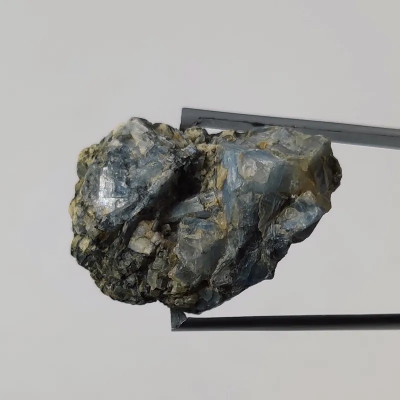 راف سنگ کیانیت معدنی و طبیعی همدان ایران