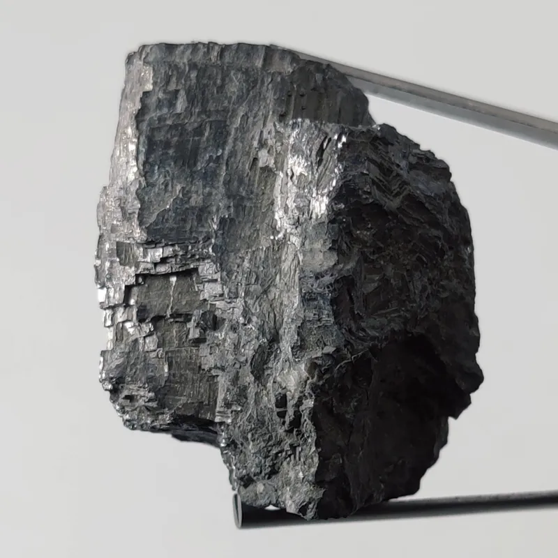 سنگ گالن (کانی طبیعی سولفید سرب) معدنی و طبیعی