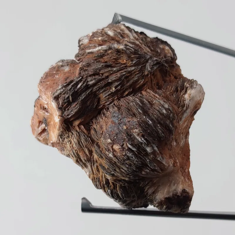 راف سنگ باریت تیغه ای معدنی و طبیعی