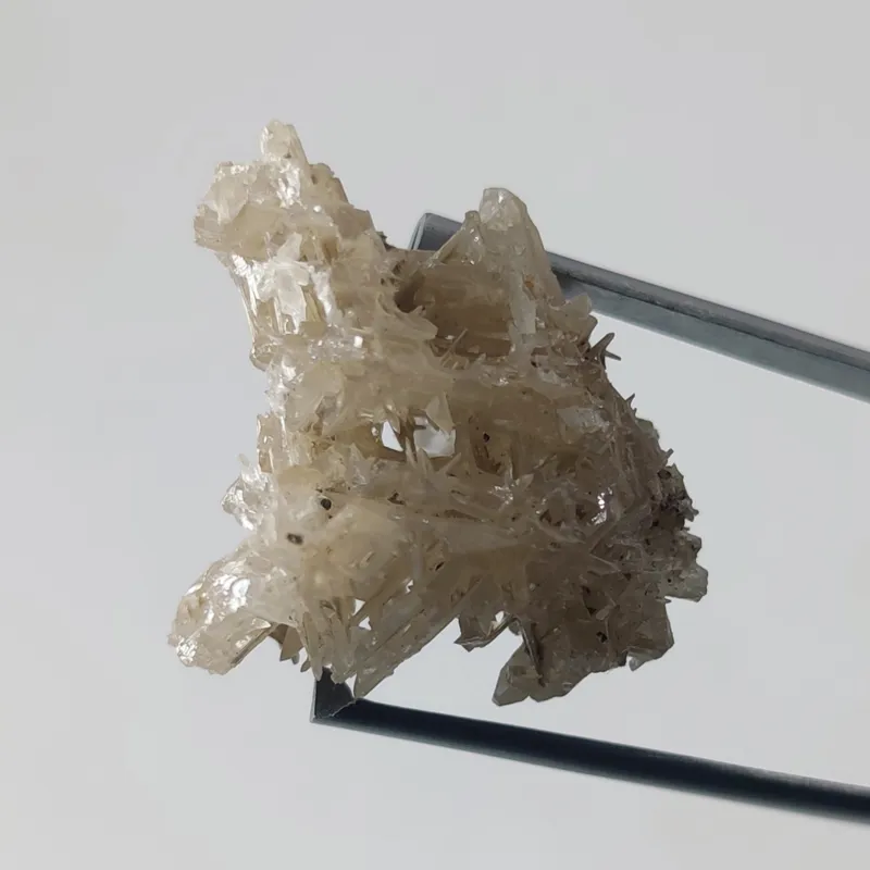 راف سنگ سروزیت نیمه داربستی معدنی و طبیعی