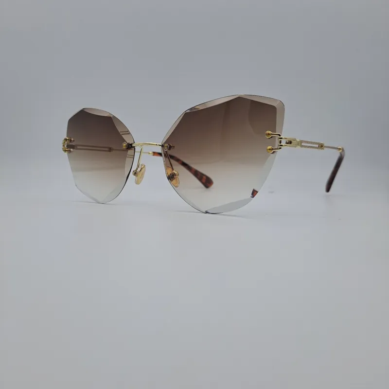 عینک افتابی زنانه