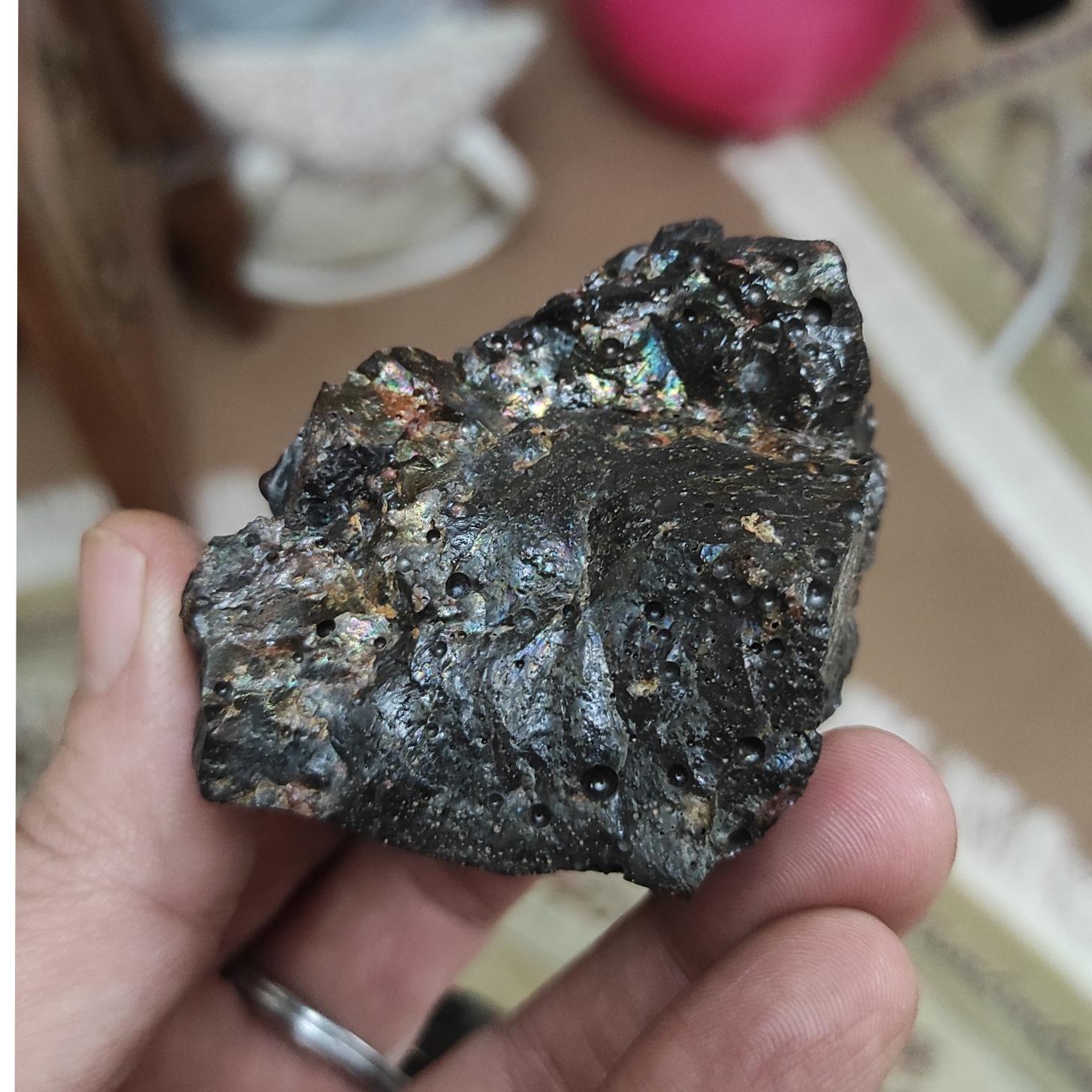 مشکوک به شهاب سنگ دارای اجرام خاص وکهکشانی