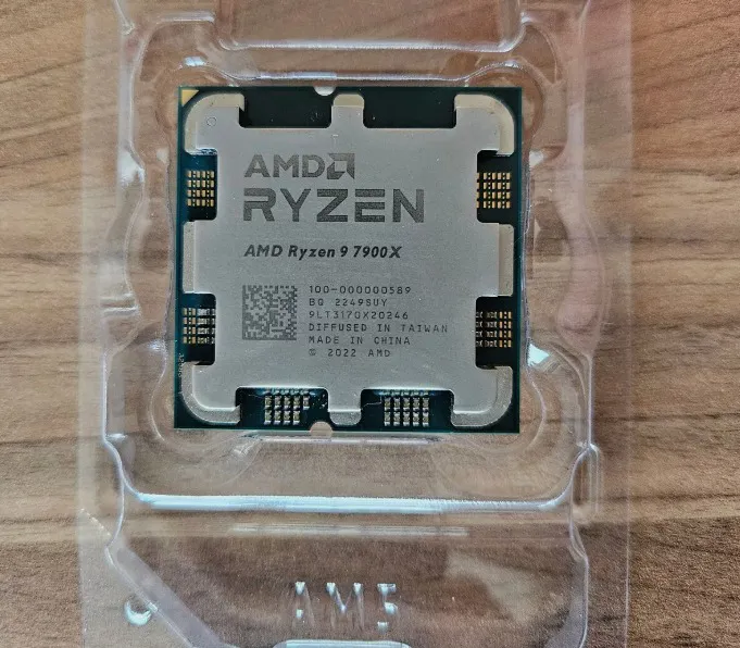 پردازنده ای ام دیAMD Ryzen 9 7900X Box Processor
