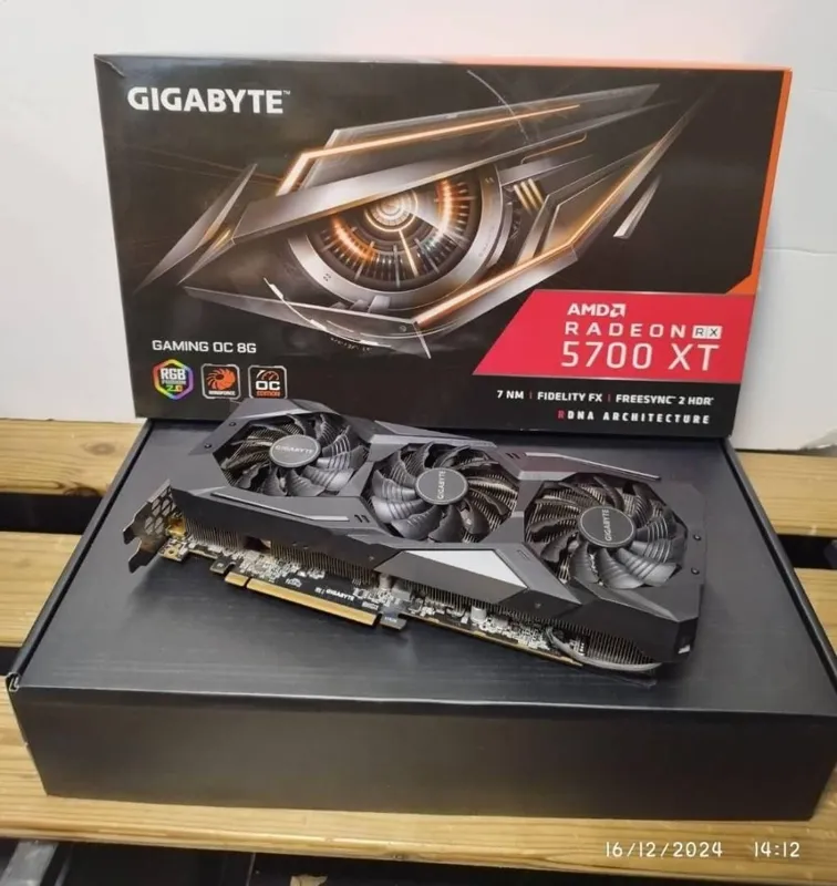 کارت گرافیک 5700xt 8g