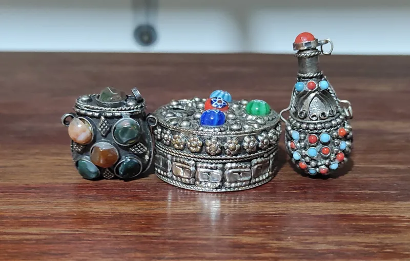 حبدان عطردان انفیه دان قدیمی آنتیک خاص
