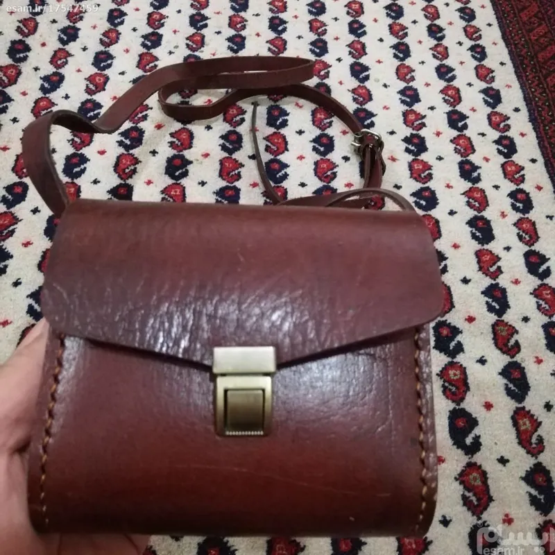 کیف رو دوشی دست دوز چرم طبیعی