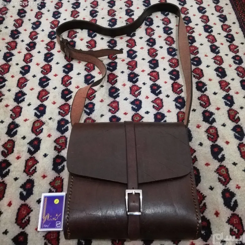 کیف رو دوشی دست دوز چرم طبیعی ،بندسگکی