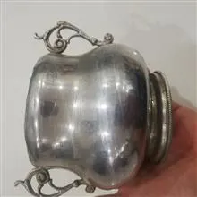 قندان