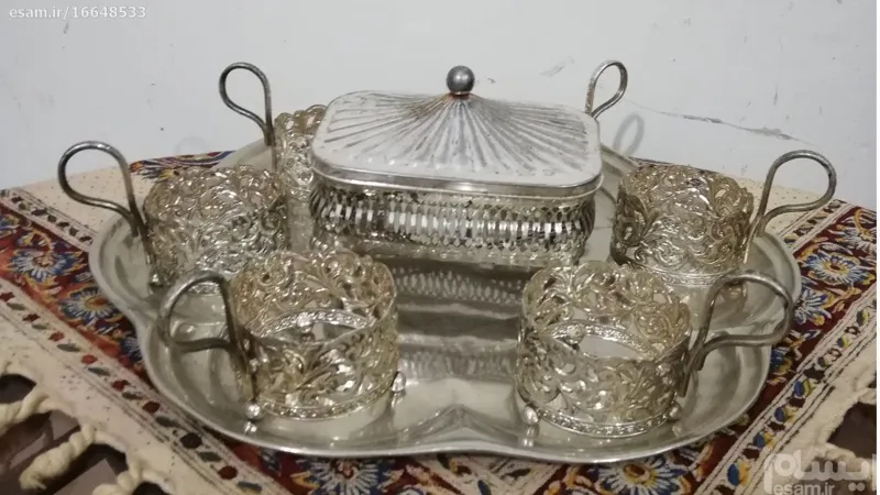 ست کامل 6 تایی انگاره های لیوانی قدیمی همراه قندان