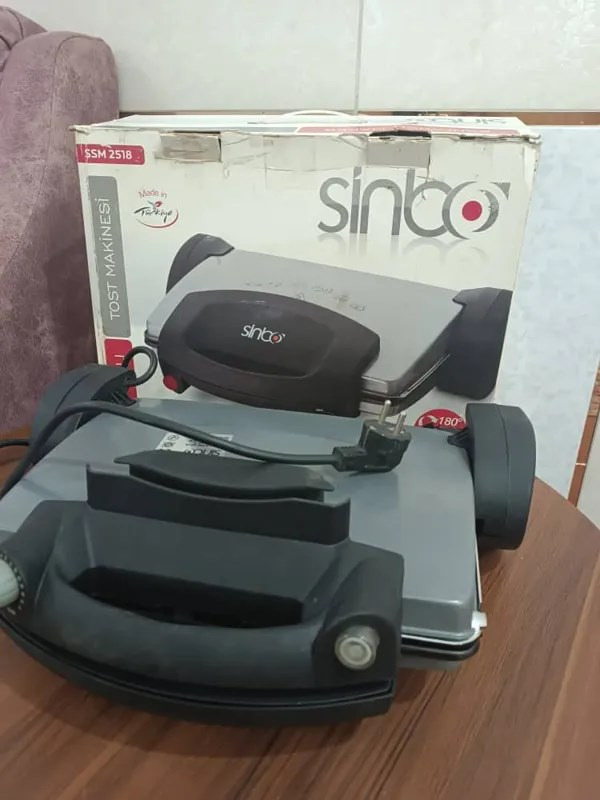 ساندویچ ساز و گریل برقی سینبو SSM 2518
