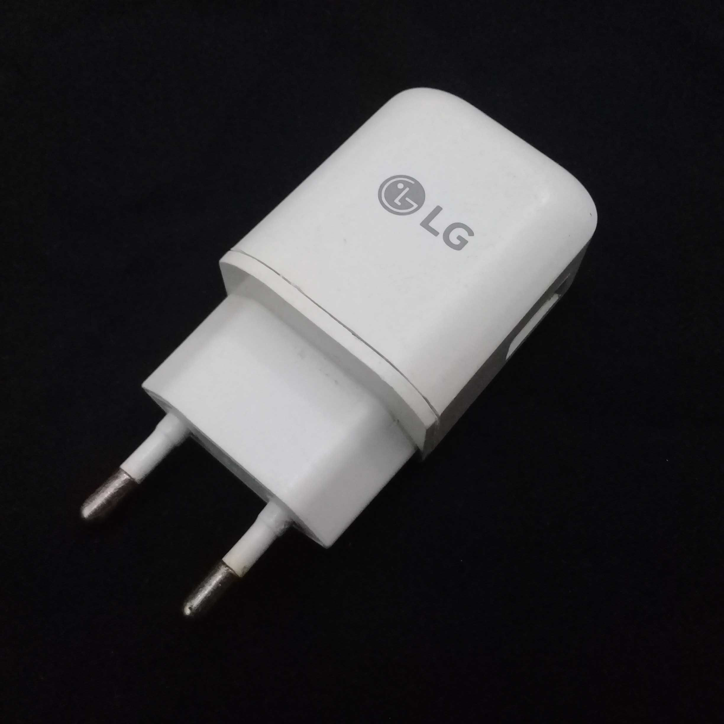 شارژر موبایل ال جی (اصلی) / LG