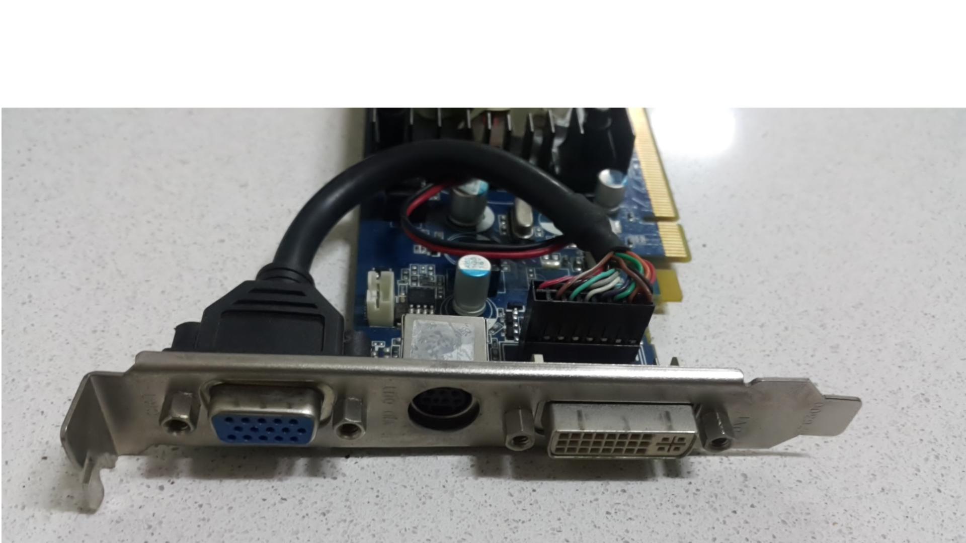 کارت گرافیک  GF 8400GS 256M