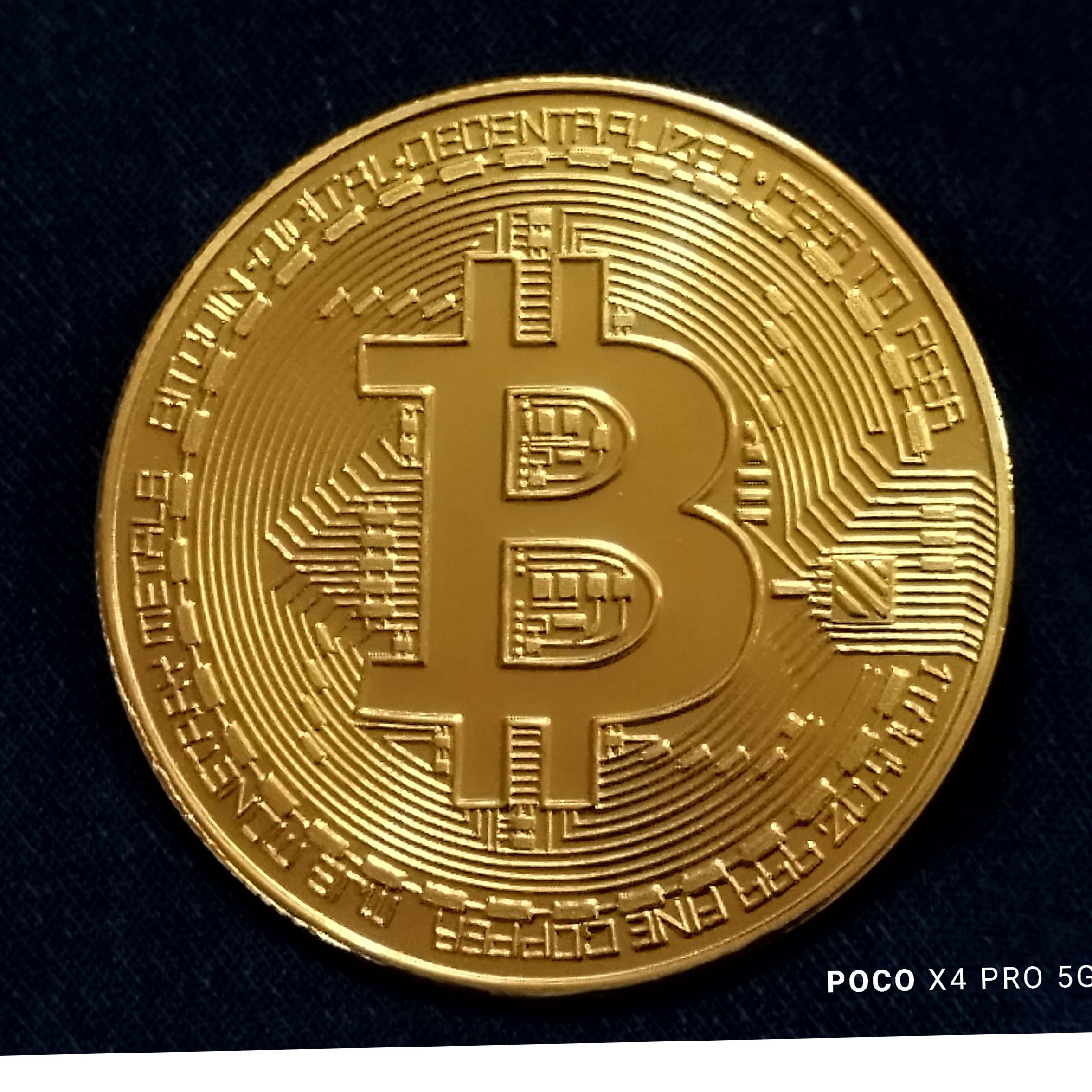 سکه بیت کوین روکش طلا بدون کپسول محافظ
