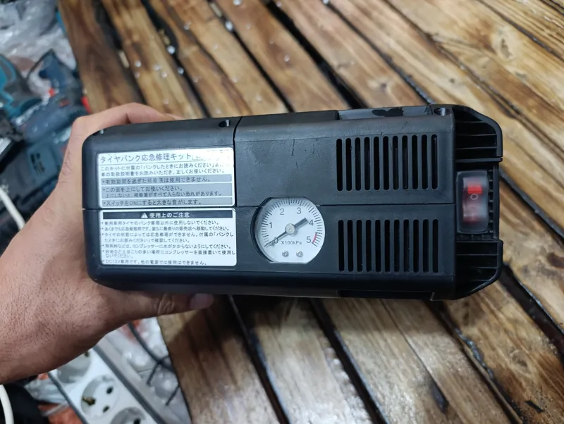 پمپ باد فندکی لکسوس ژاپن بامایع پنچر گیری
