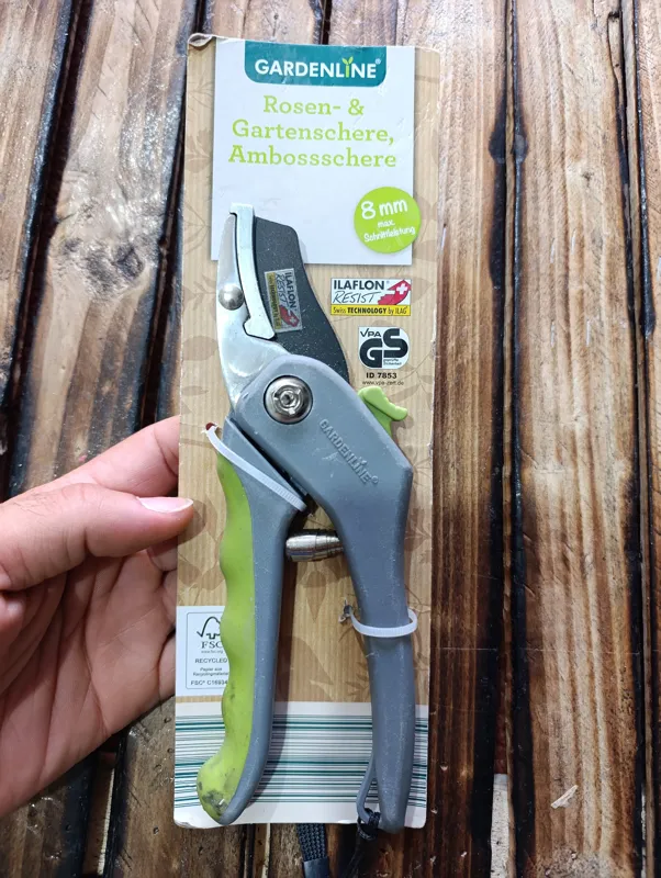 قیچی میوه چین وشاخه زنی  آلمانی برند GARDENLINE