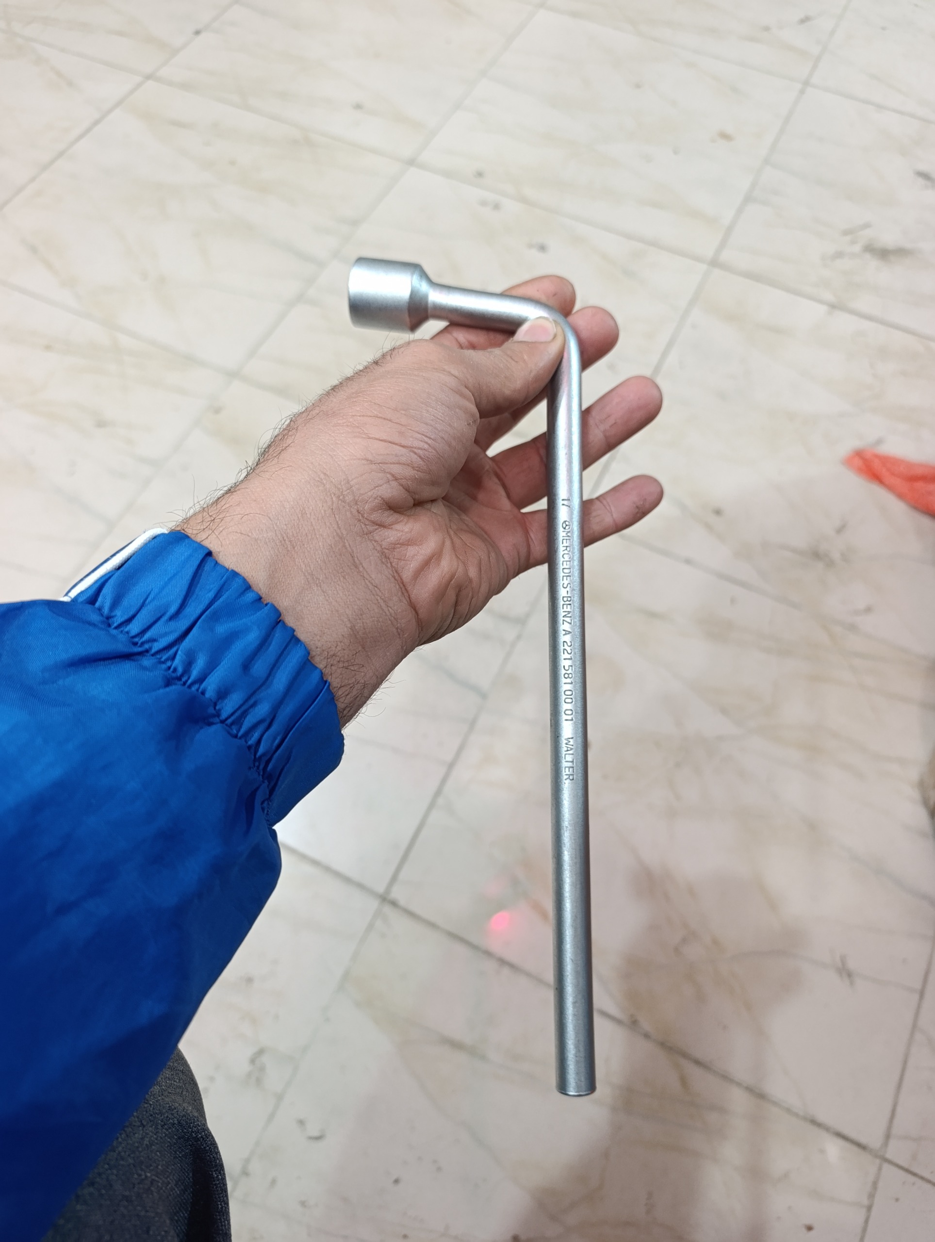 آچار چرخ MERCEDES_BENZ استوک سایز 17