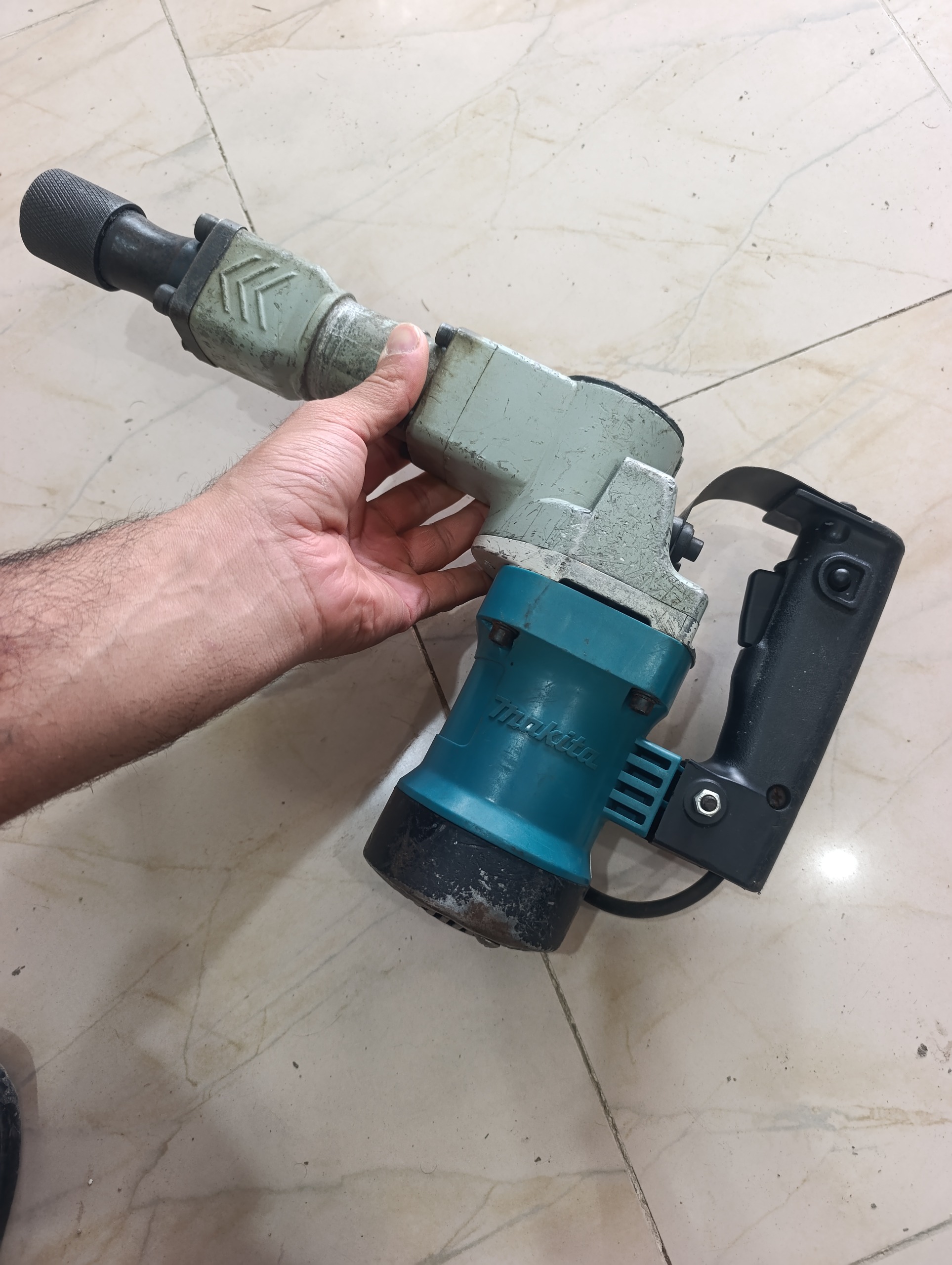 دریل تخریب ماکیتا HM0810 استوک کارکرده