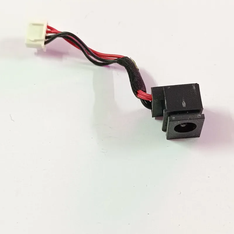 جک لپ تاپ توشیبا