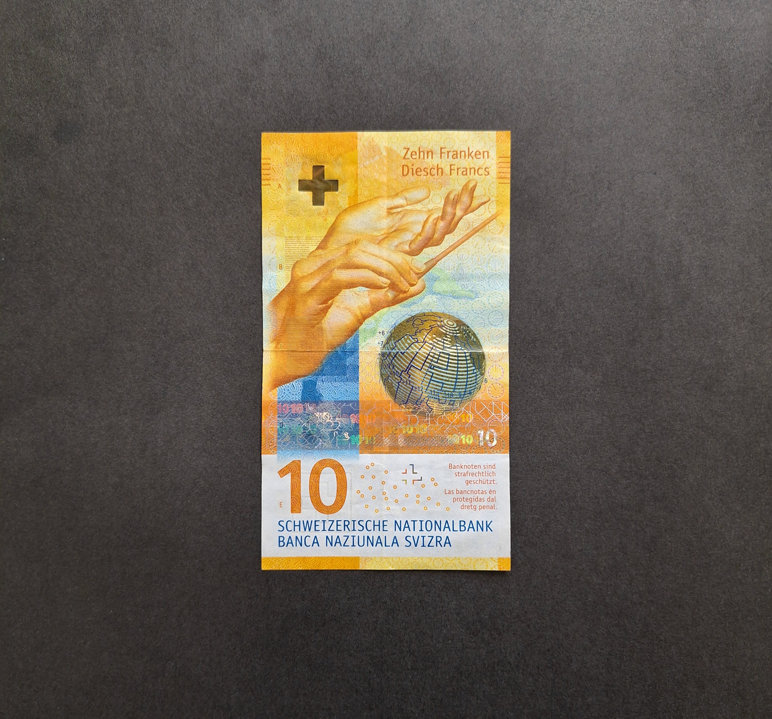 10 فرانک سوئیس سریال 16O0263560