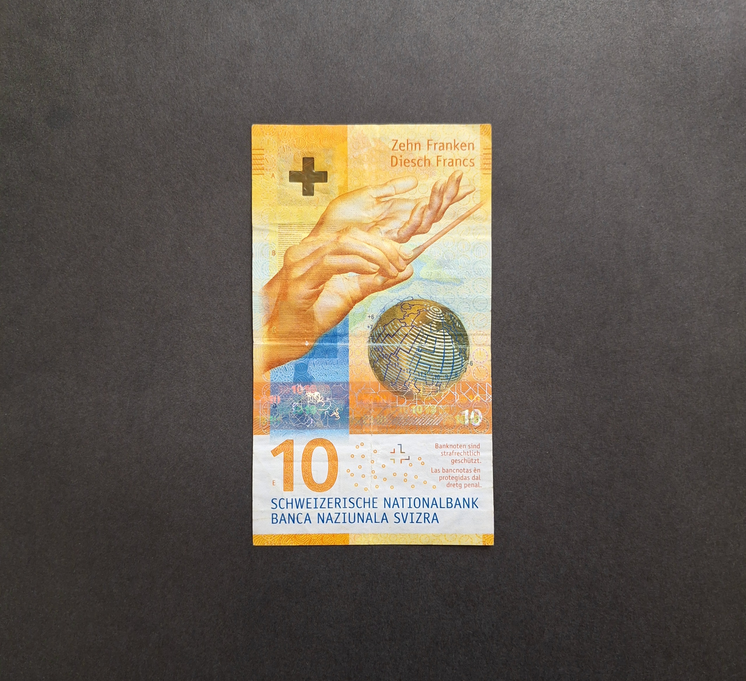 10 فرانک سوئیس سریال 16C0825004