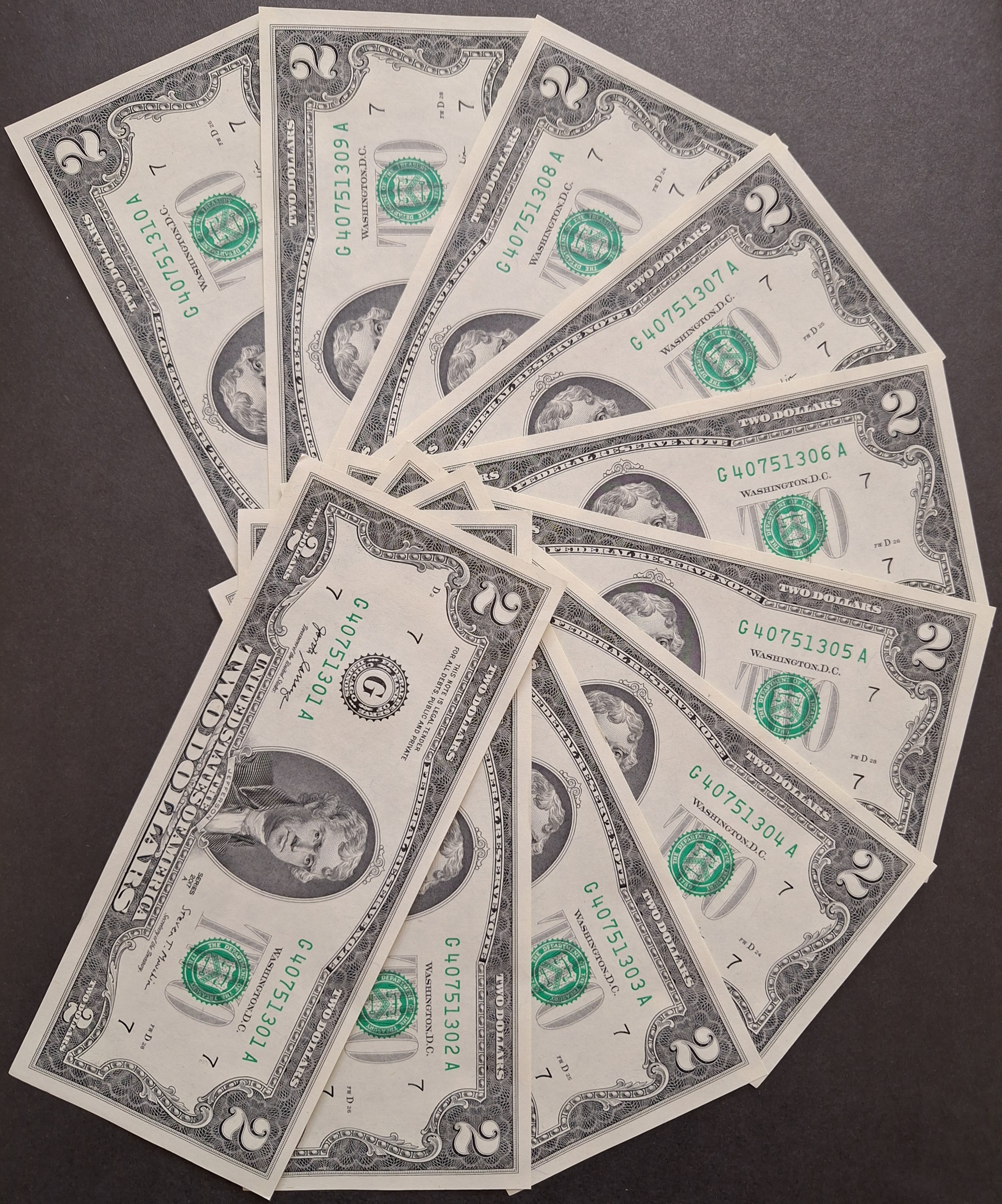 10 برگ 2 دلاری سریالی بانکی