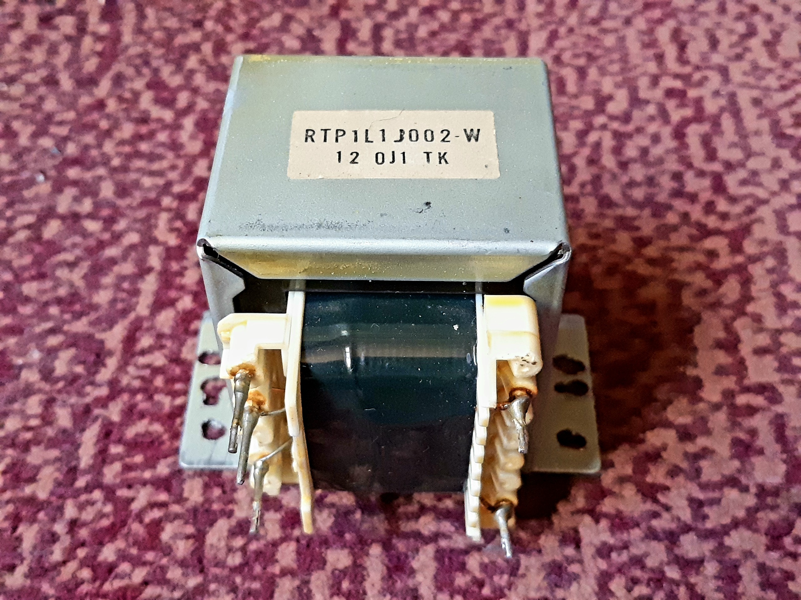 ترانس 110 ولت ضبط پرتابل پاناسونیک