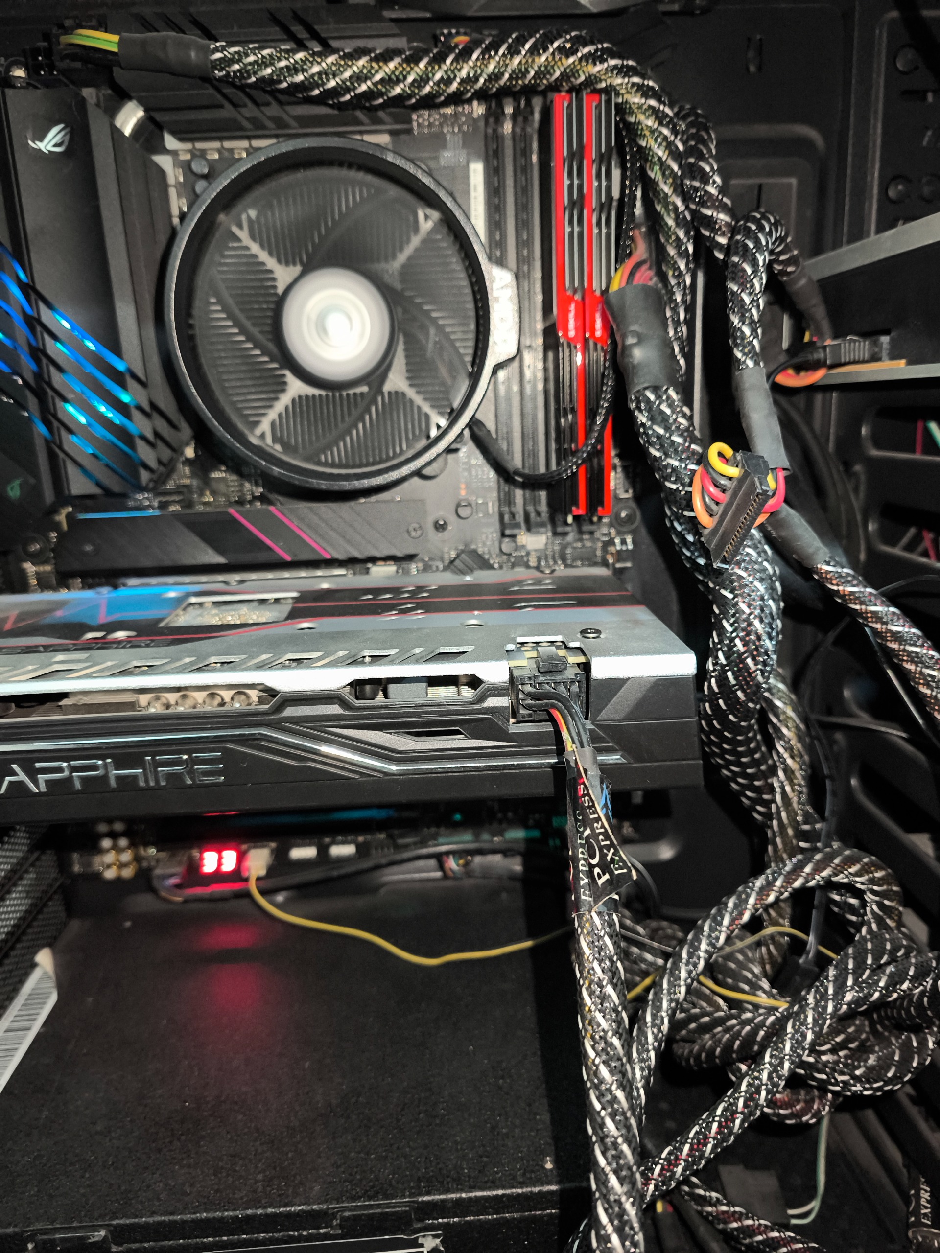 Asus Rog Strix B550-XE_Amd Ryzen 7 1700x