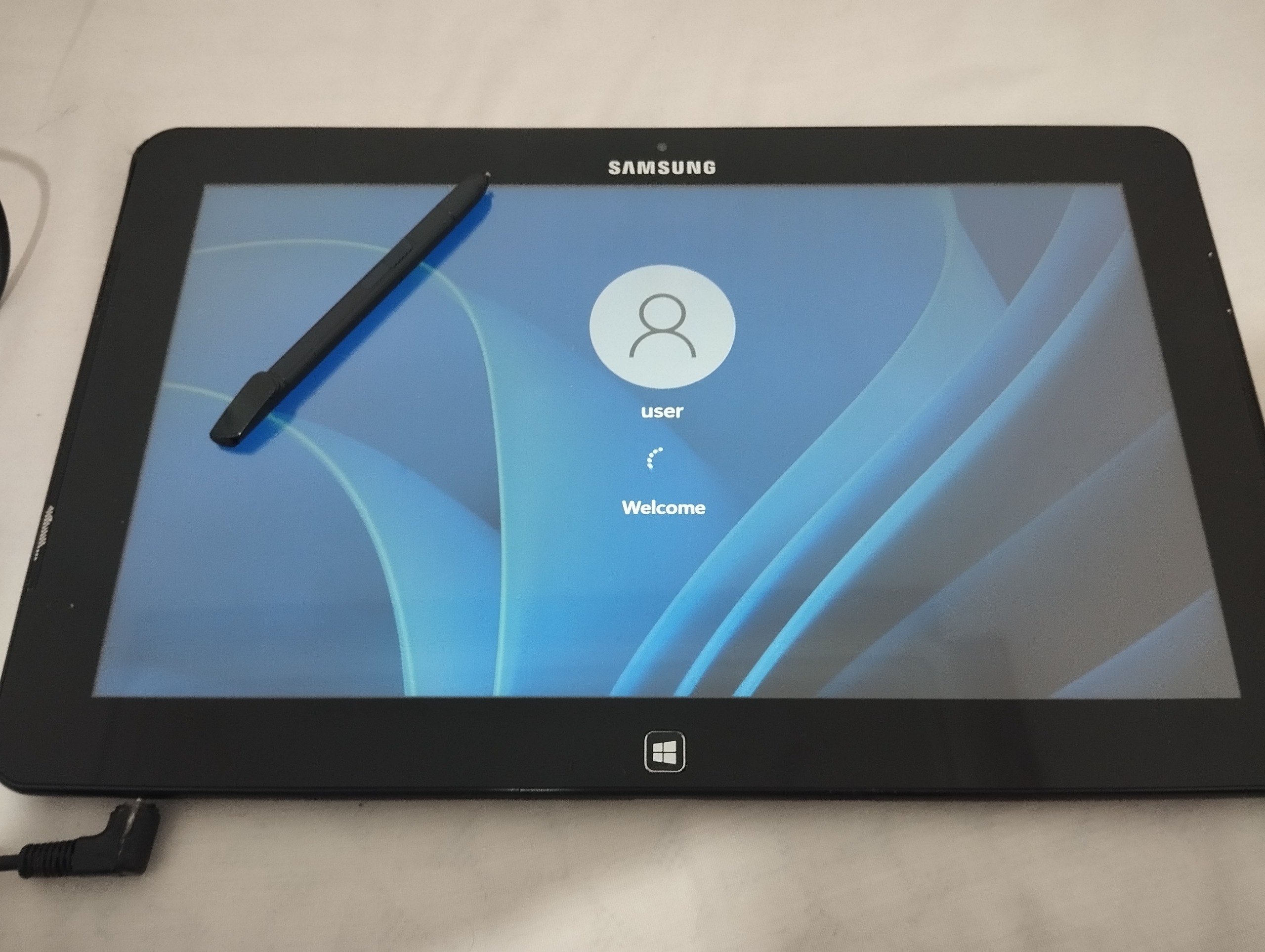 تبلت ویندوز سامسونگ