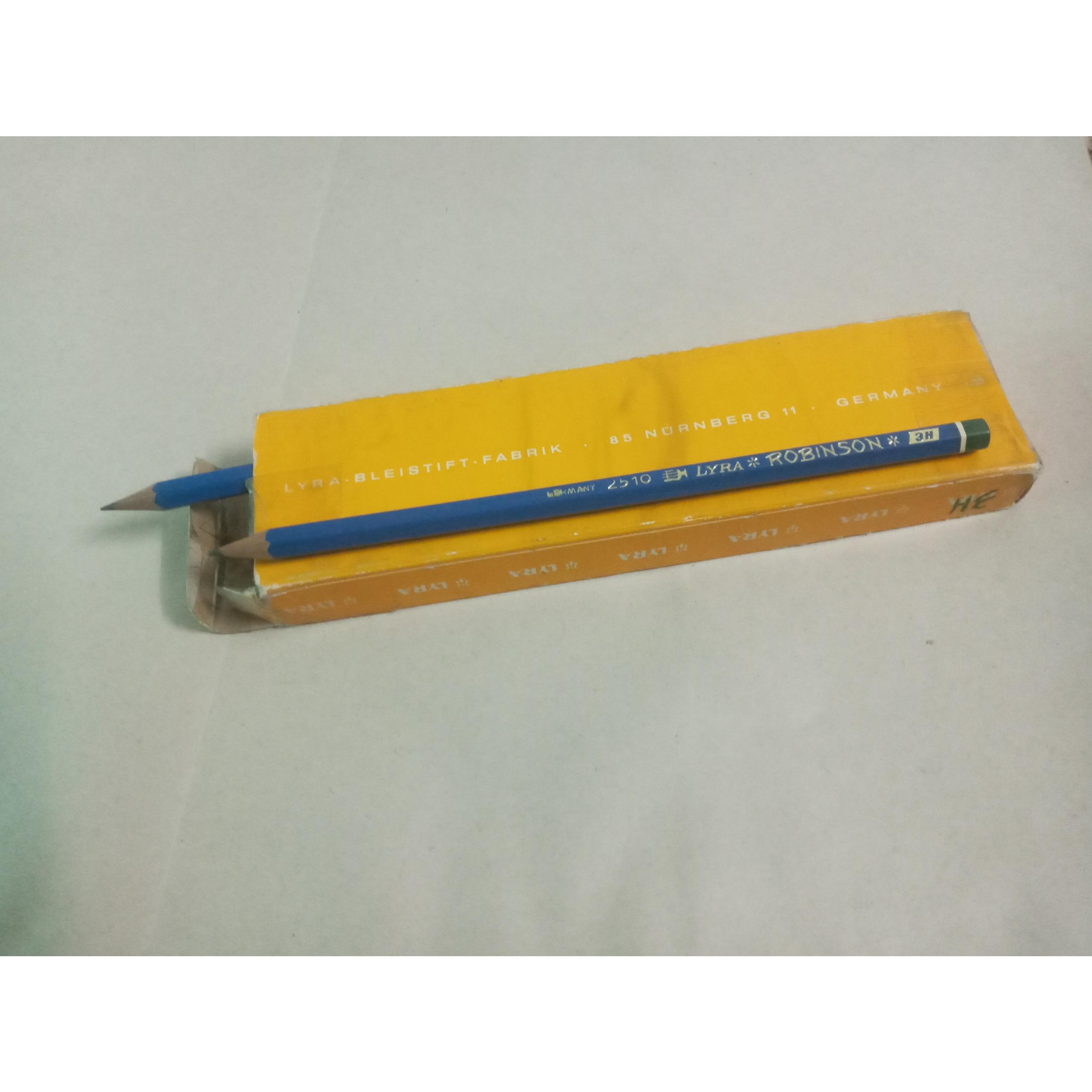 مداد قدیمی نایاب لیرا دهه پنجاه و شصت