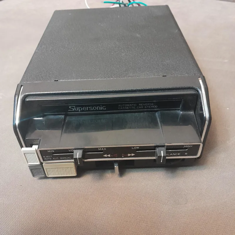 ضبط خودرو قدیمی سوپرسونیک