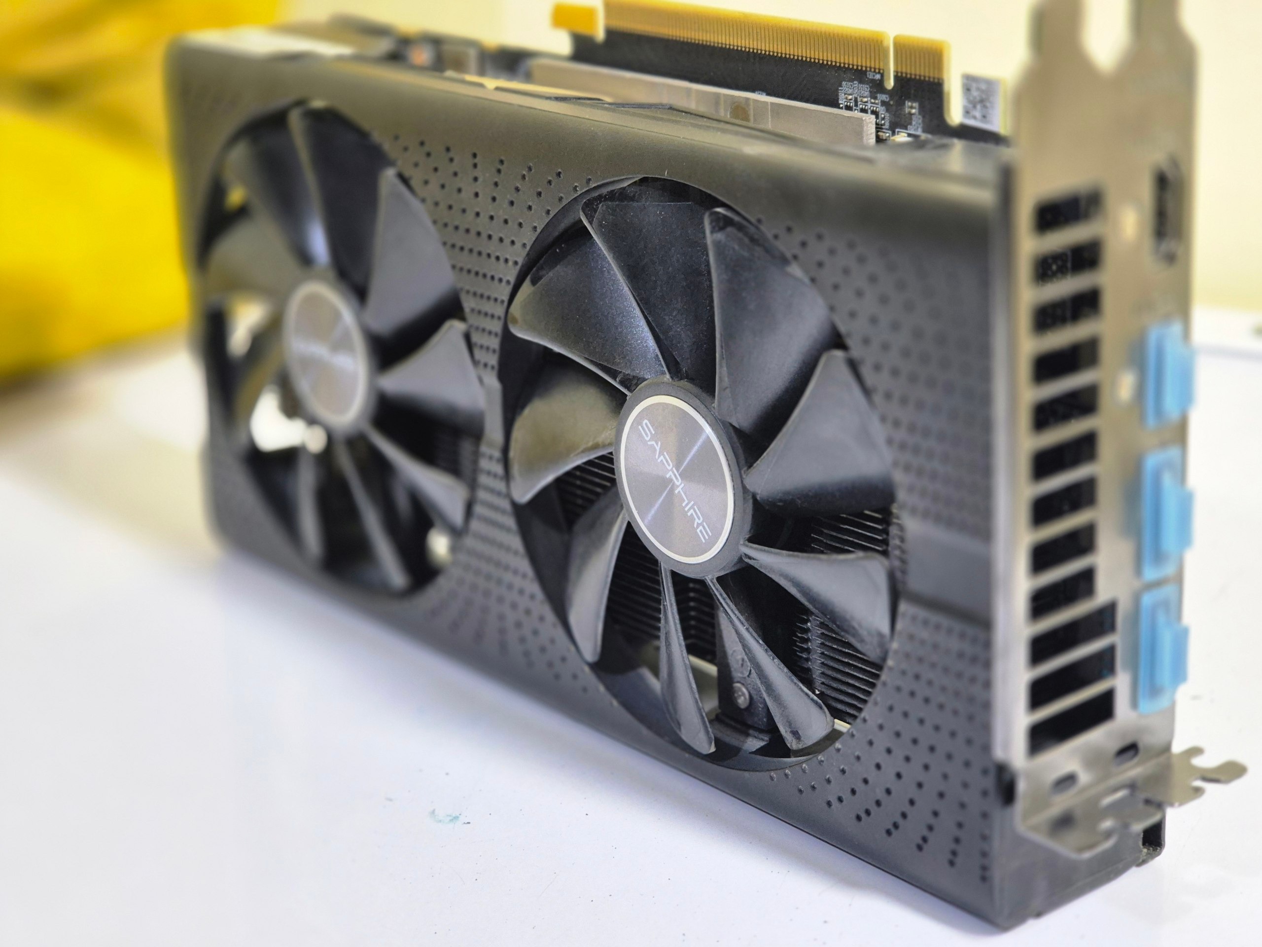 گرافیک RX 590 gme sapphire با جایزه خرید