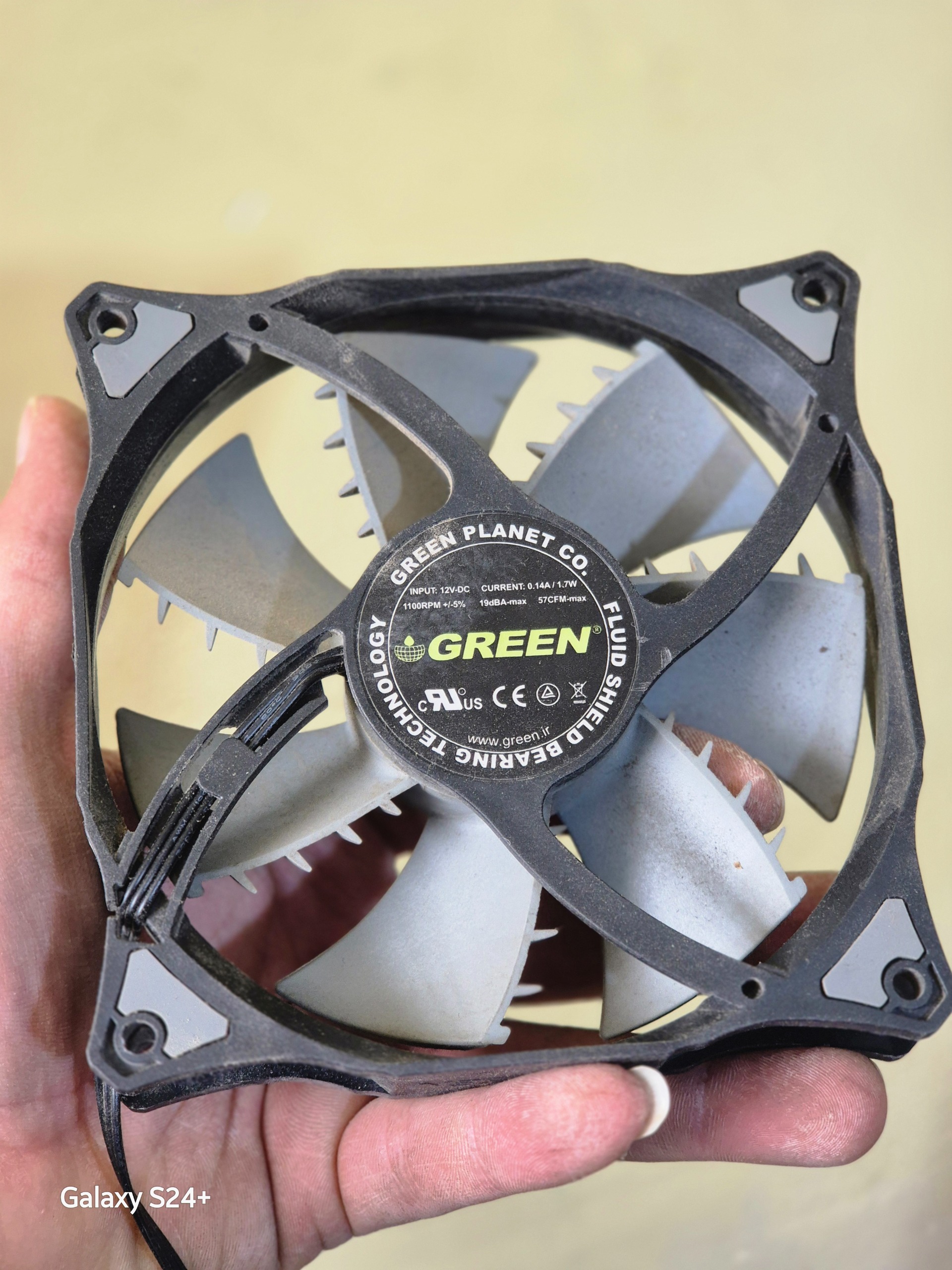 خنک کننده و فن کیس کامپیوتر گرین 12 سانت 1100RPM