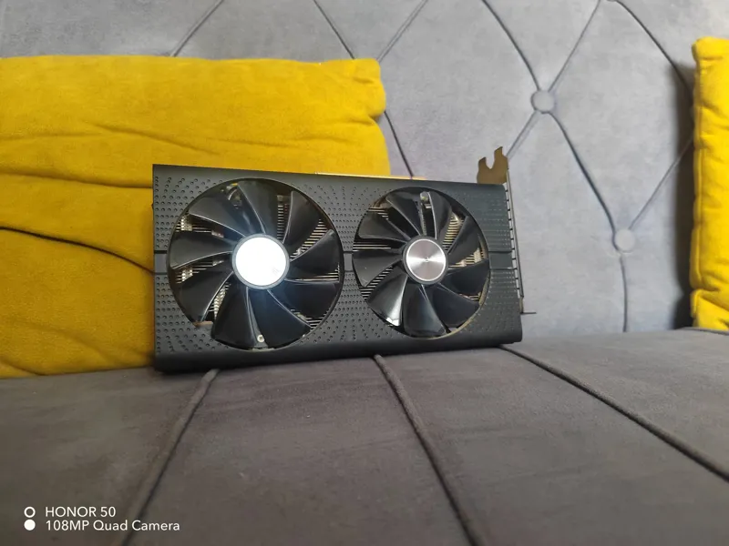 گرافیک RX 590 gme sapphire  همراه با جایزه خرید