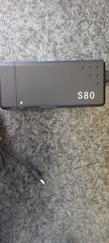 آداپتور 8،2 ولت 5 آمپر