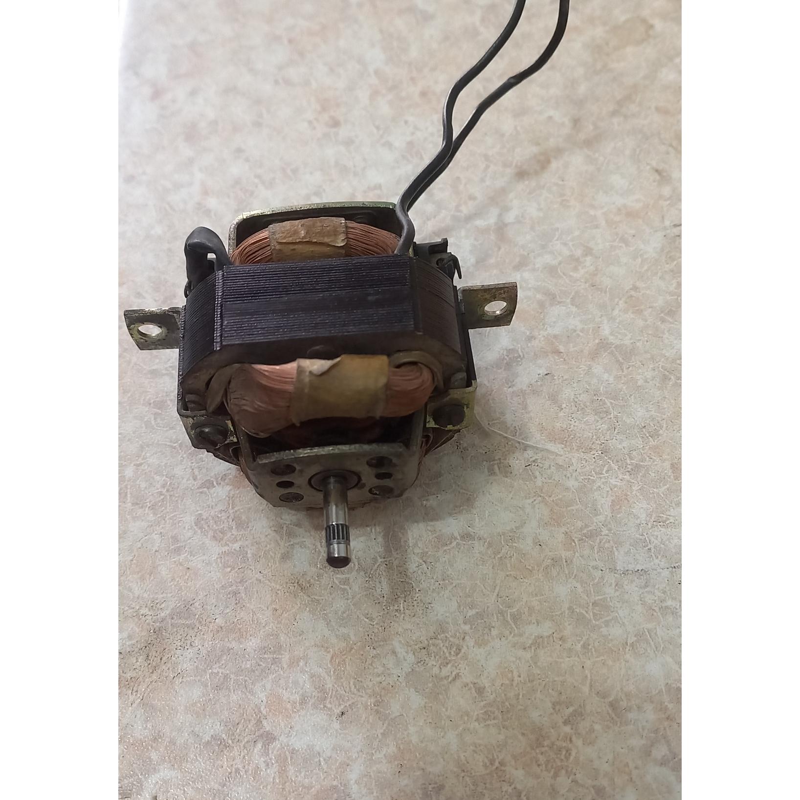 آرمیچر کوچک زغالی 220 ولتی ایتالیایی