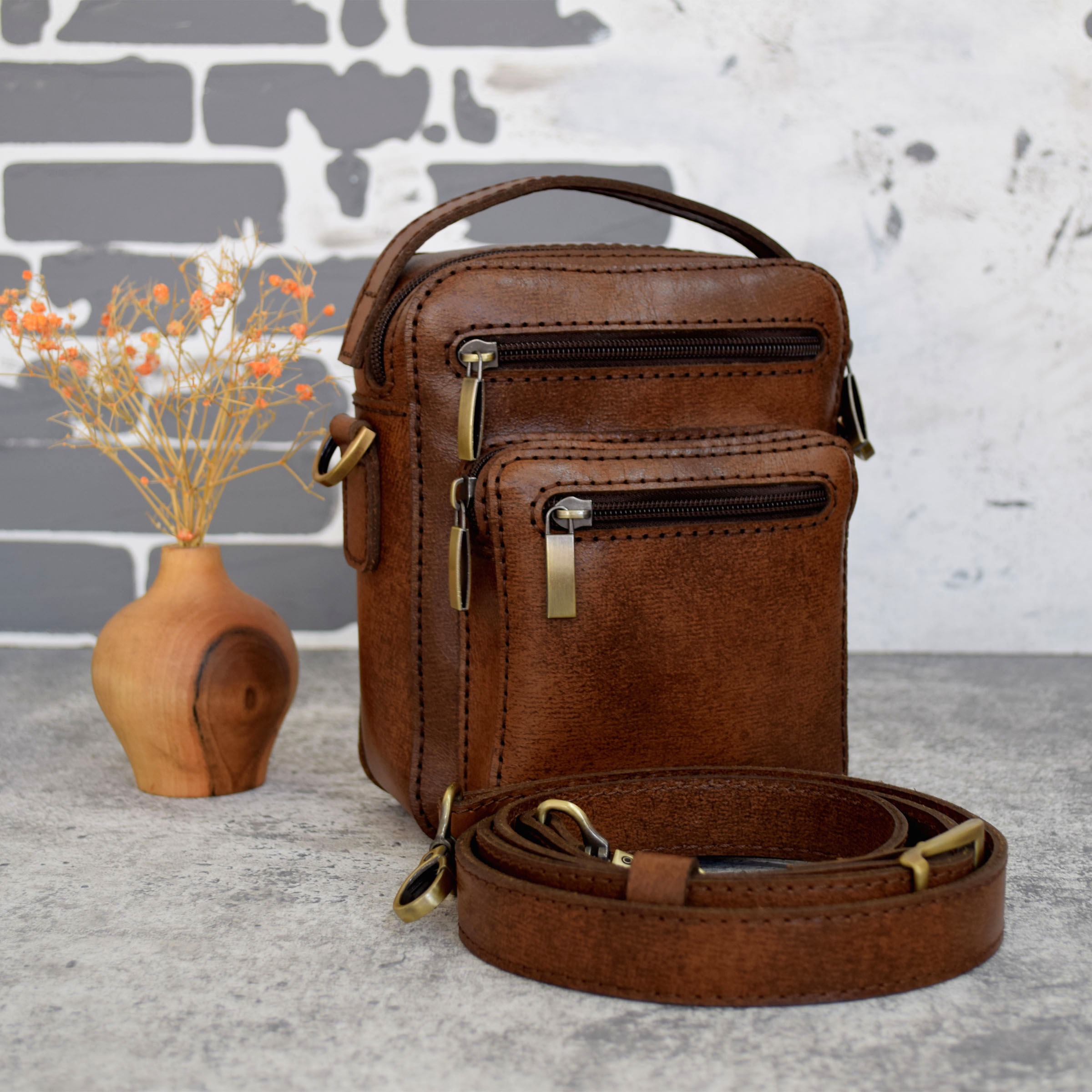 کیف دوشی مردانه چرم طبیعی مدل 74