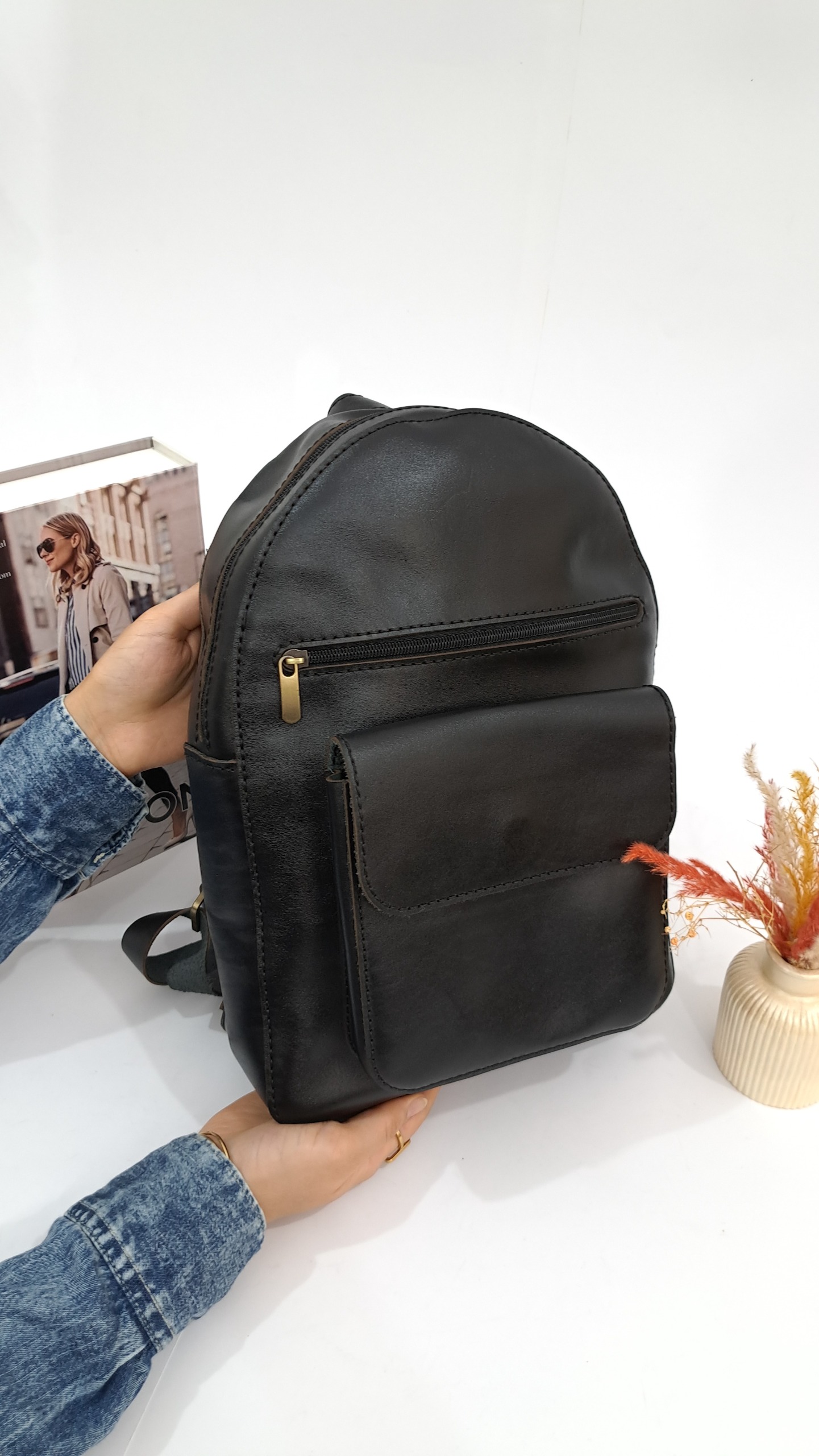 کوله پشتی چرم طبیعی مشکی