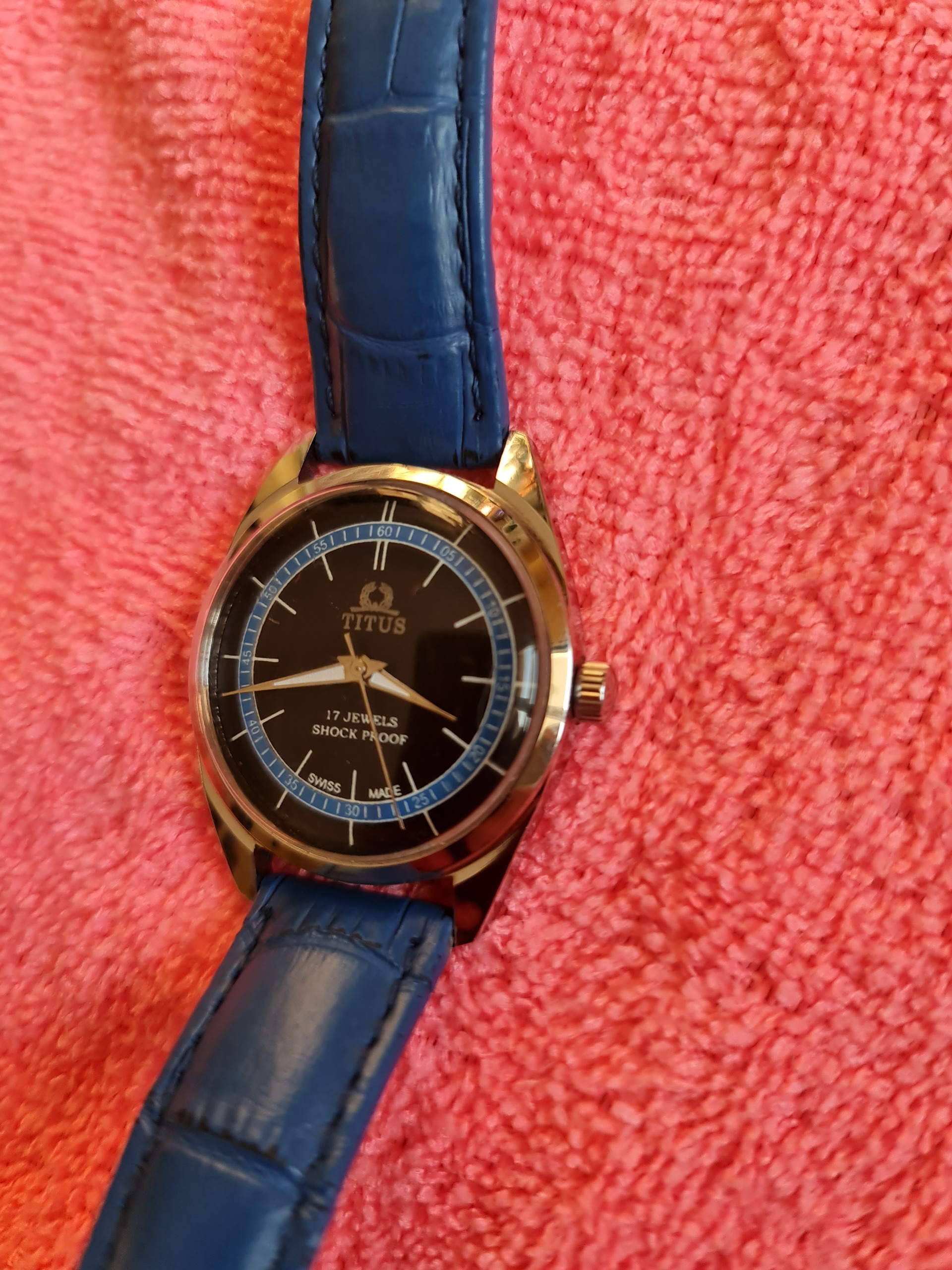 ساعت کوکی تیتوس