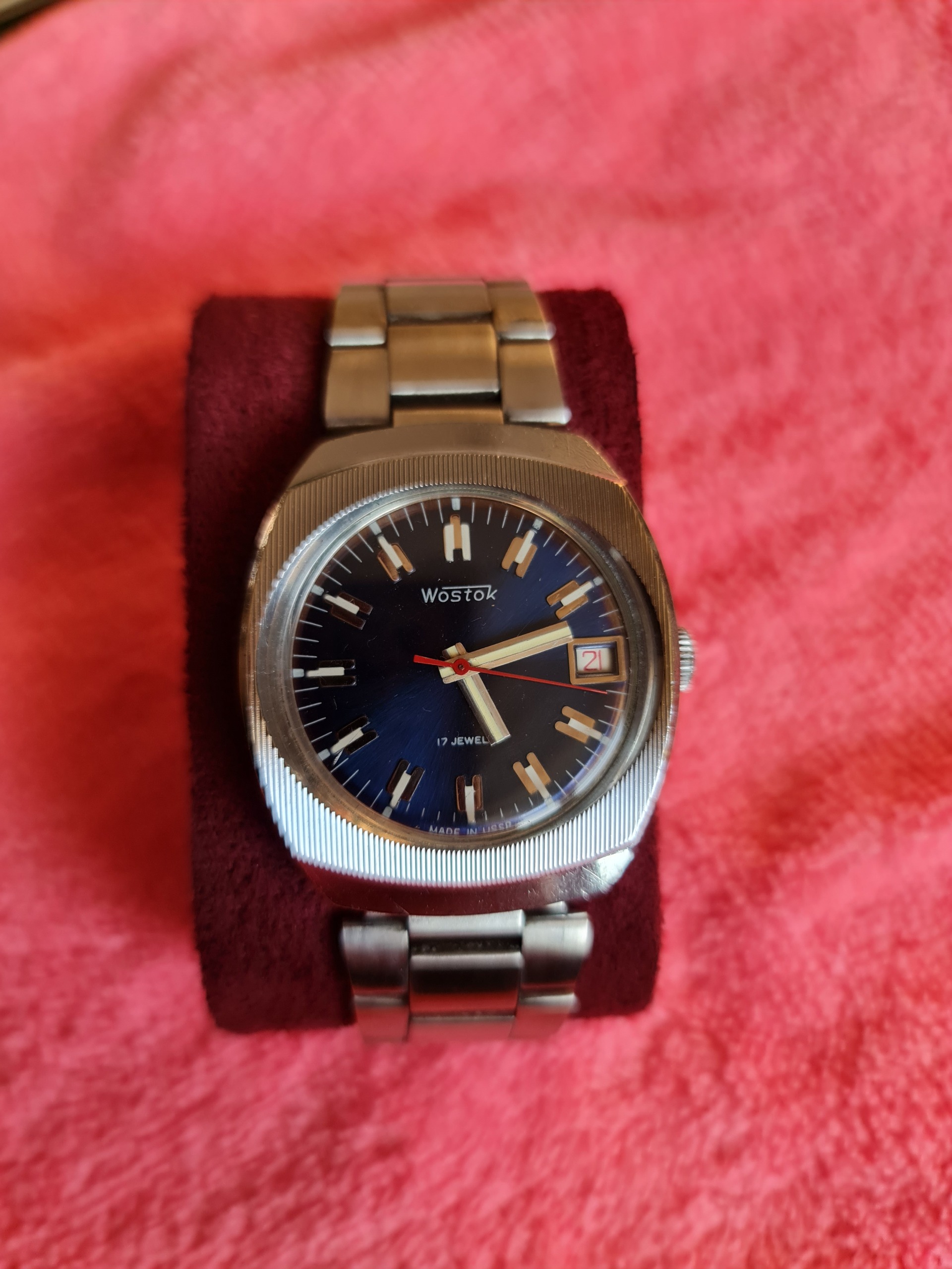 ساعت کوکی وستوک