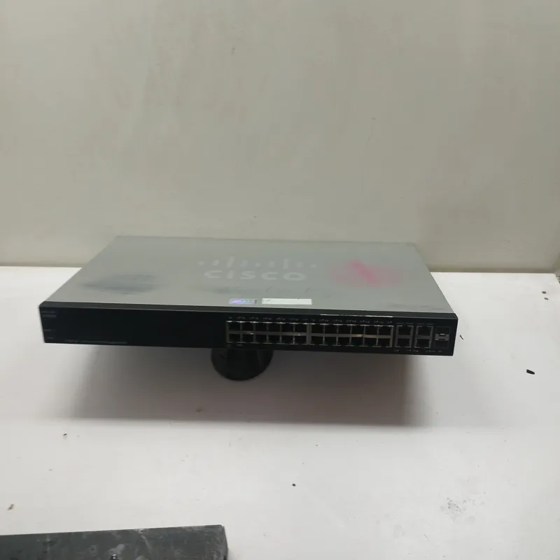 سیسکو SF300-24 مدیریتی
