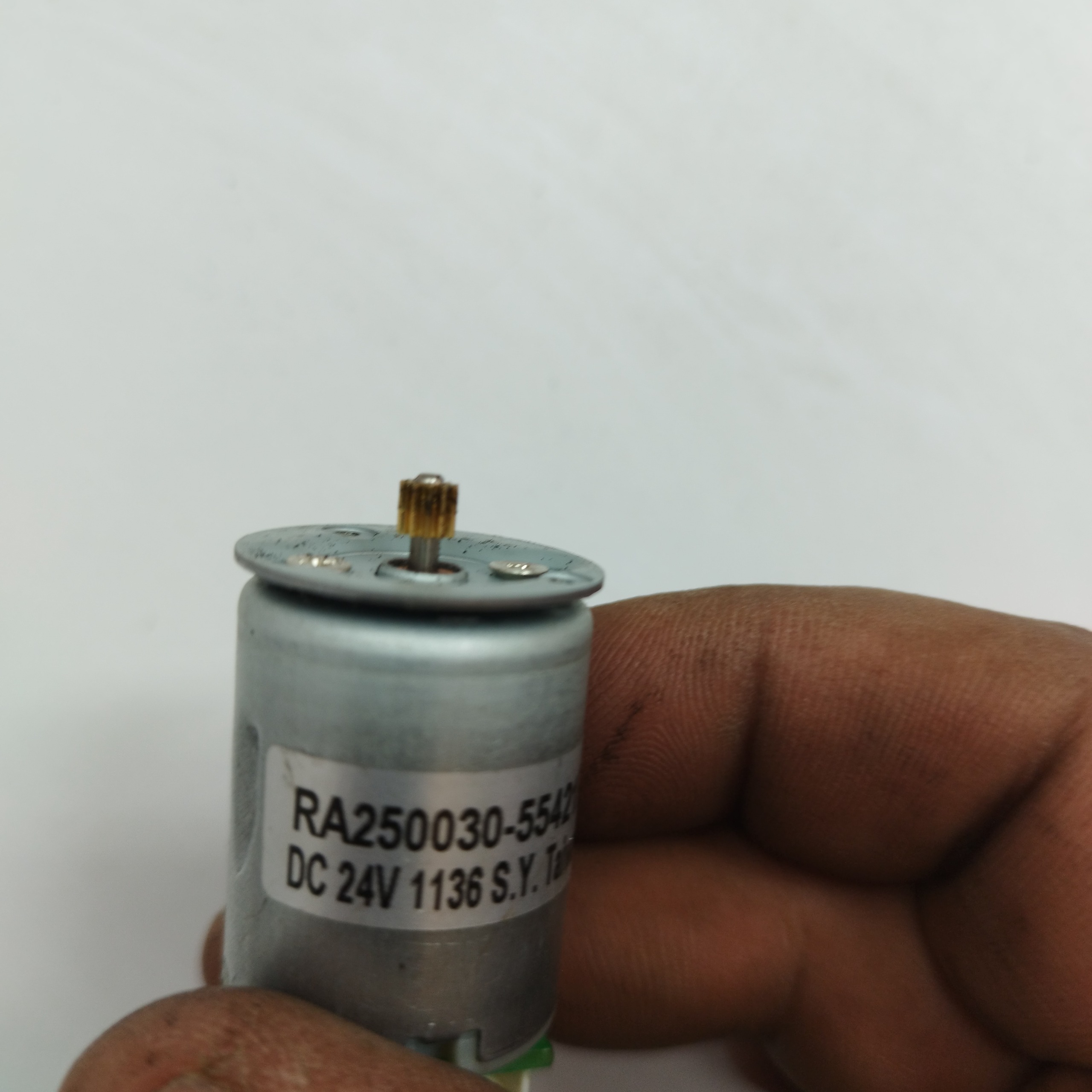 آرمیچر 24 ولت تایوانی