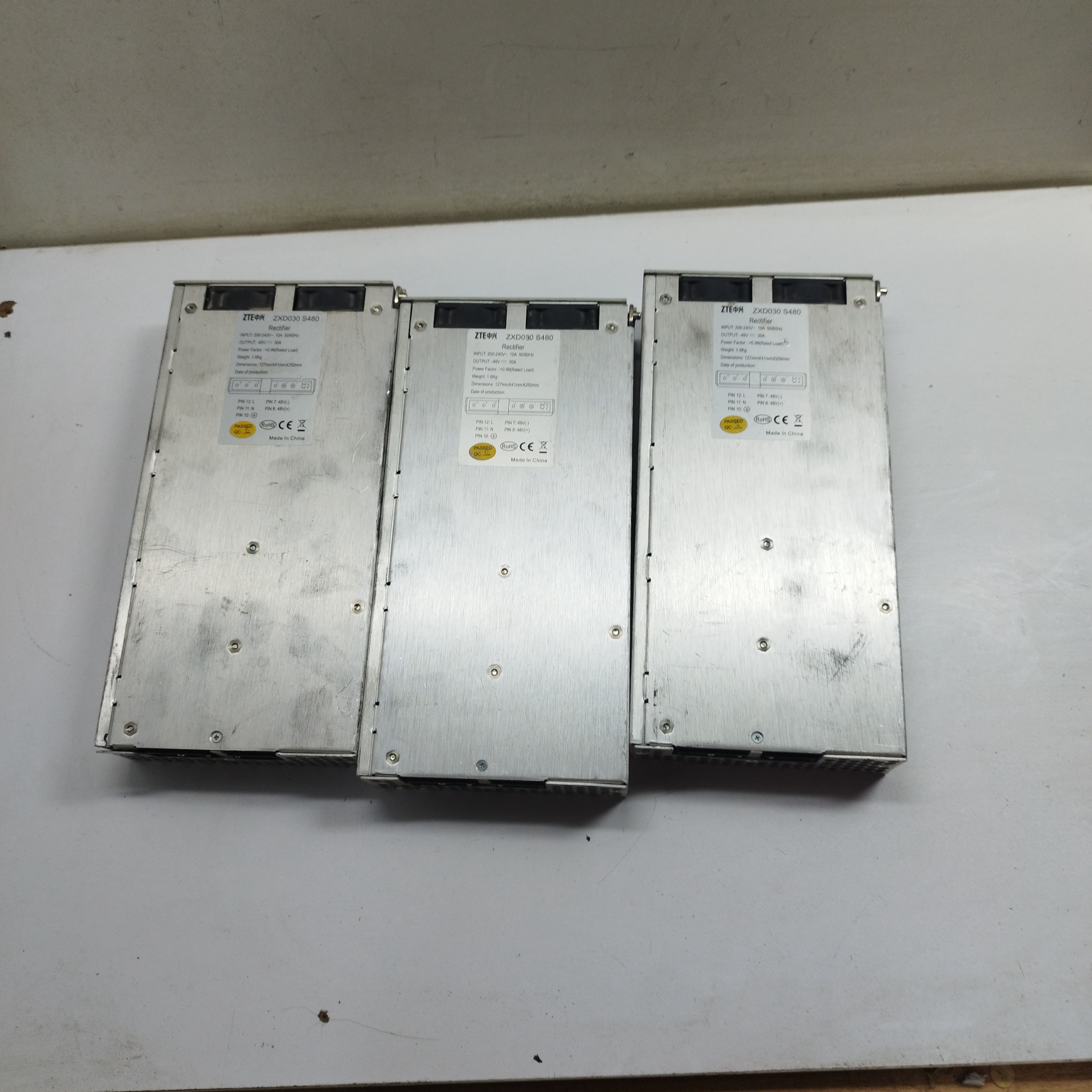 منیع تغذیه 48 ولت 30 آمپر