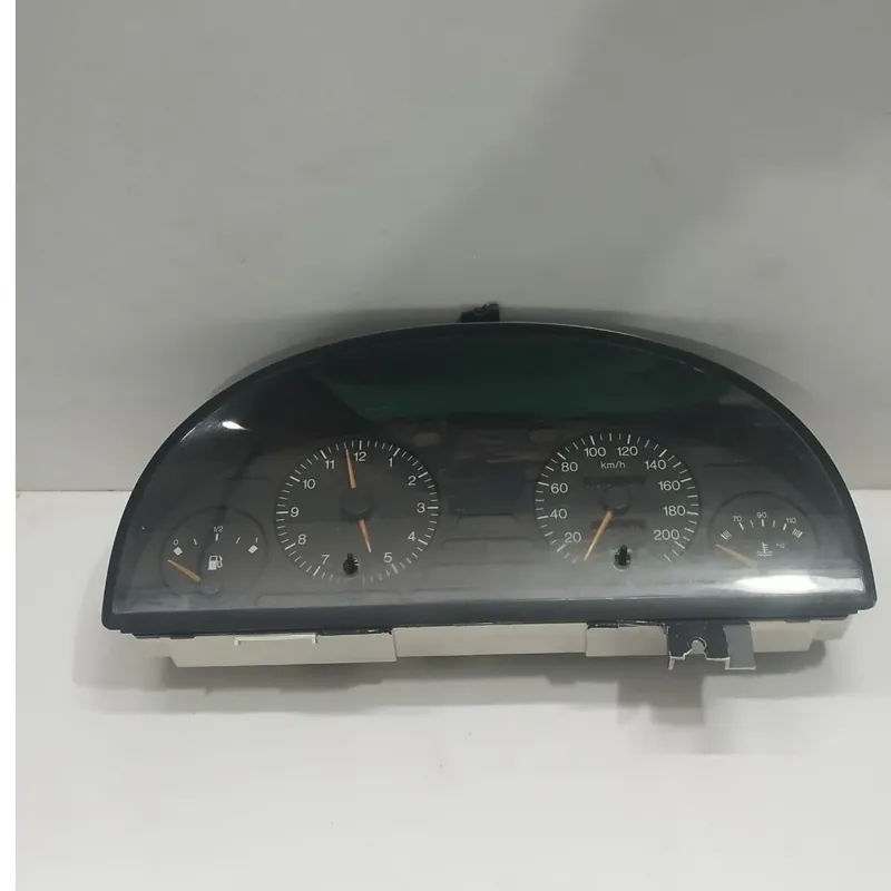 صفحه کیلومتر پژو 2000