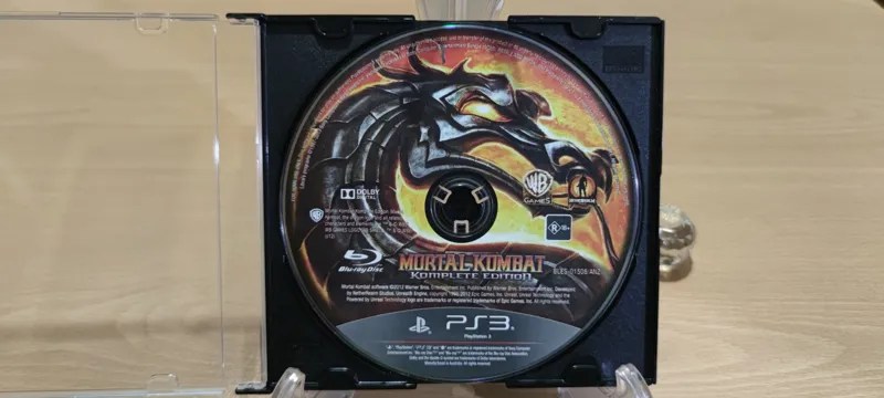 بازی PS3 Mortal Kombat Complete ( توضیحات دارد )