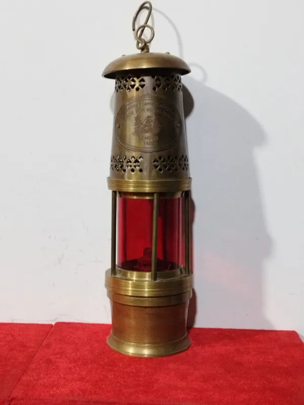چراغ پیسوز ،وازلینی قدیمی 1920