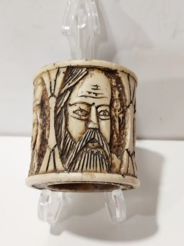 مهره لول تصویری غول پیکر