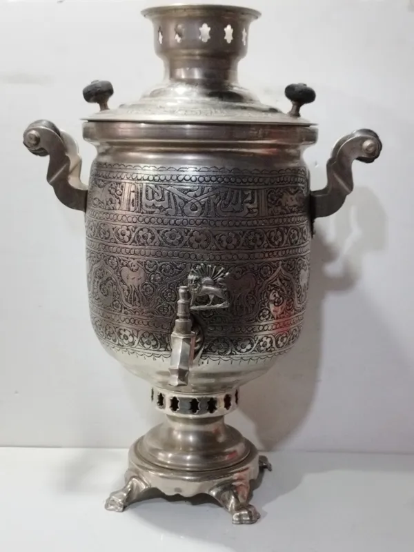 سماور زغالی قدیمی تمام قلمزنی 1950تا 1999 میلادی