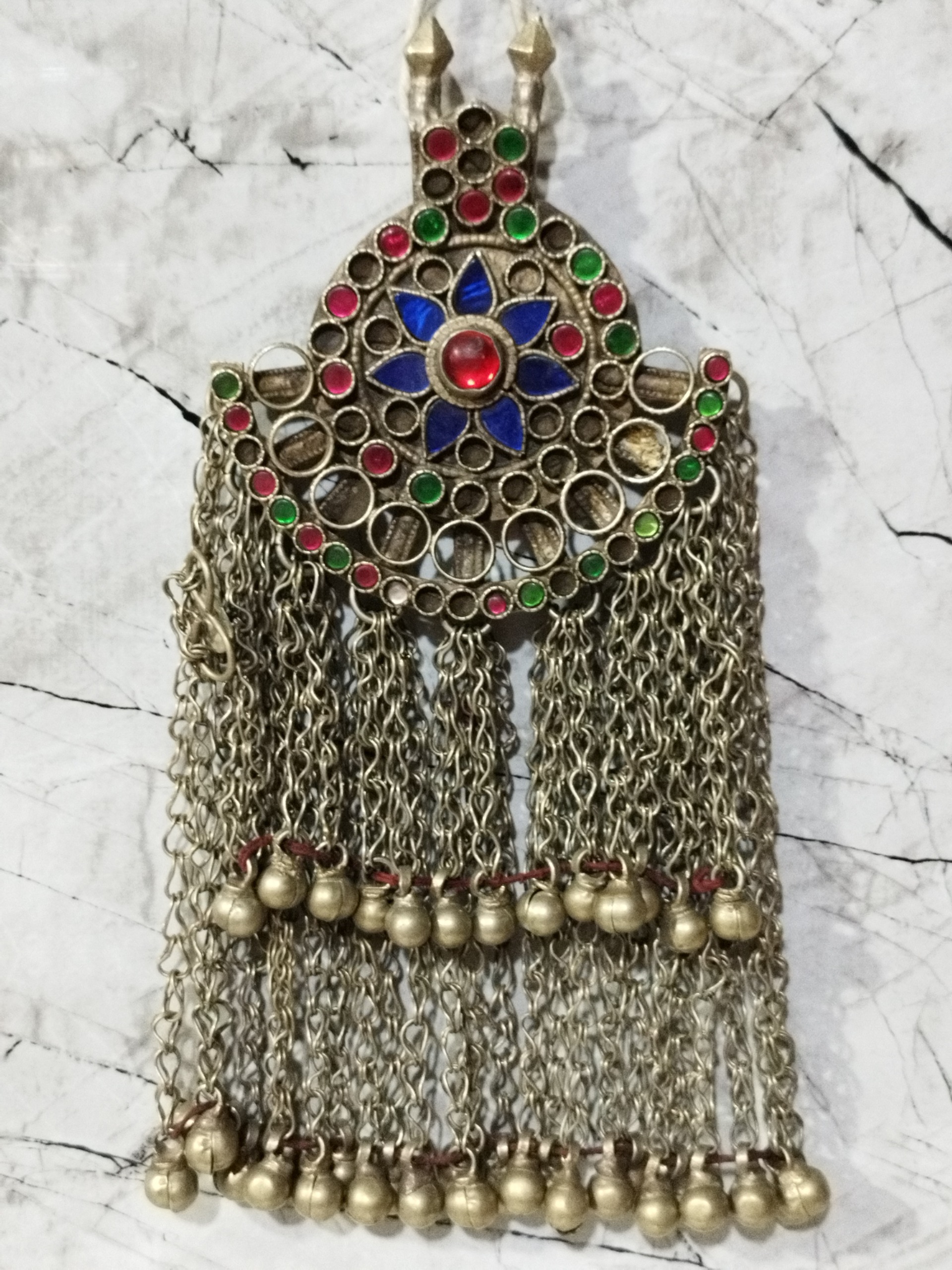 آویز گردنبند فوق العاده پرکار واستثنایی