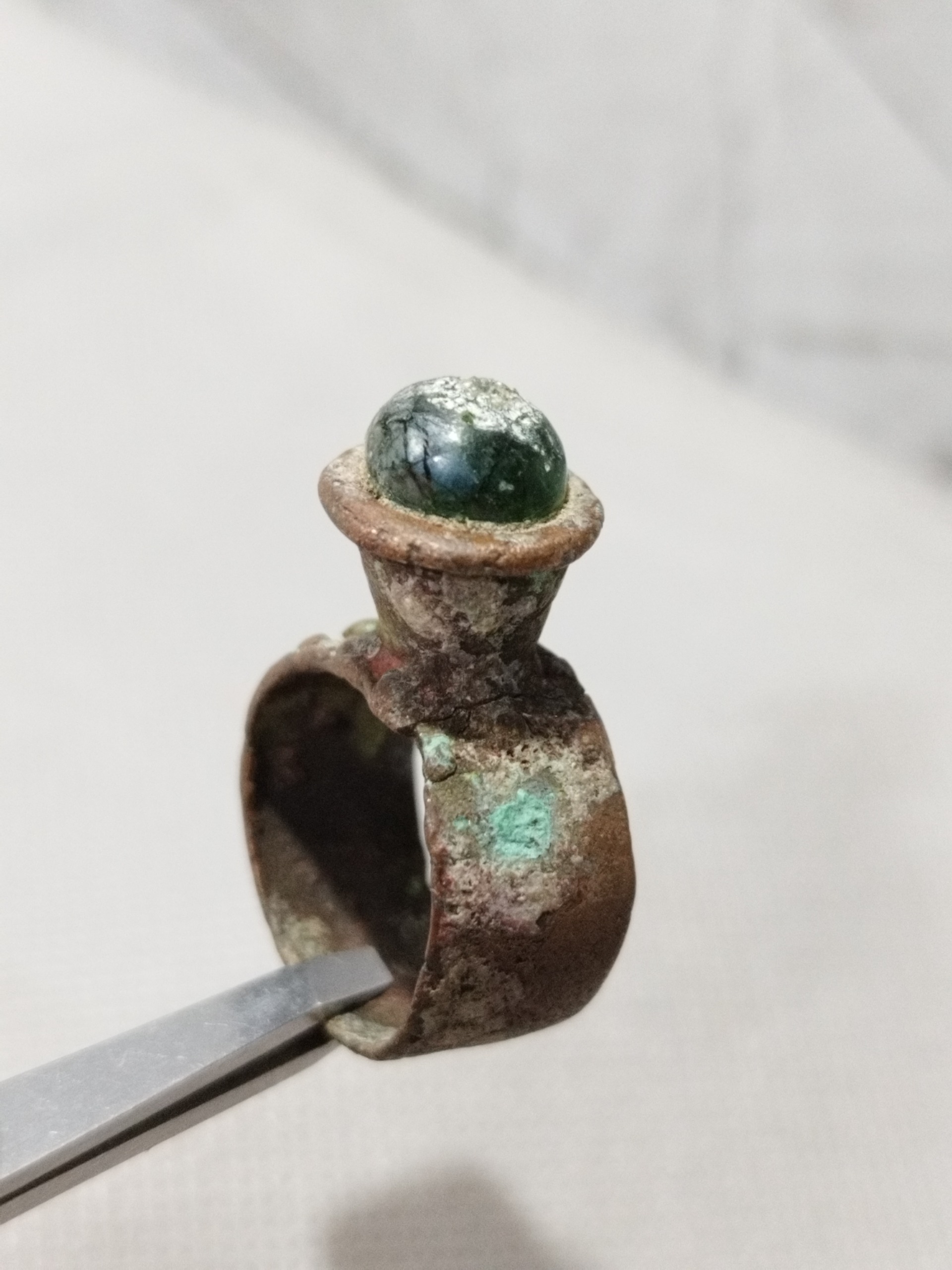 انگشتر قدیمی و بینظیر